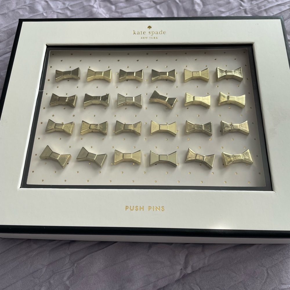 kate spade ♠️ Set of 24 Push Pins - New in Box!